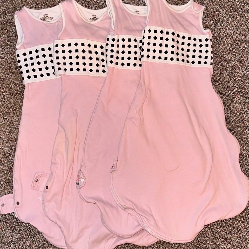 Nanit sleep sack, size 12-24 months, in color Lilac.  Used. Excellent condition.